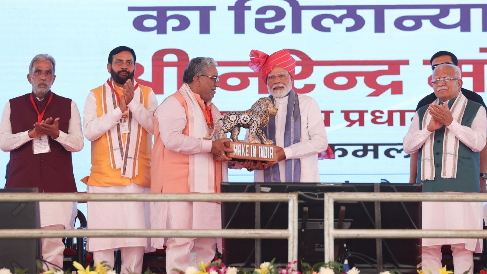 PM hails man who took on Britishers over Jallianwala | India News PM hails man who took on Britishers over Jallianwala | India News