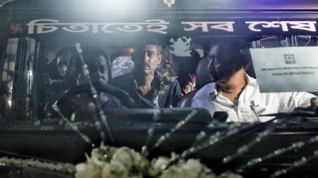 Kashmir Terror Attack: Bodies of two victims brought to Kolkata amid tears and anger