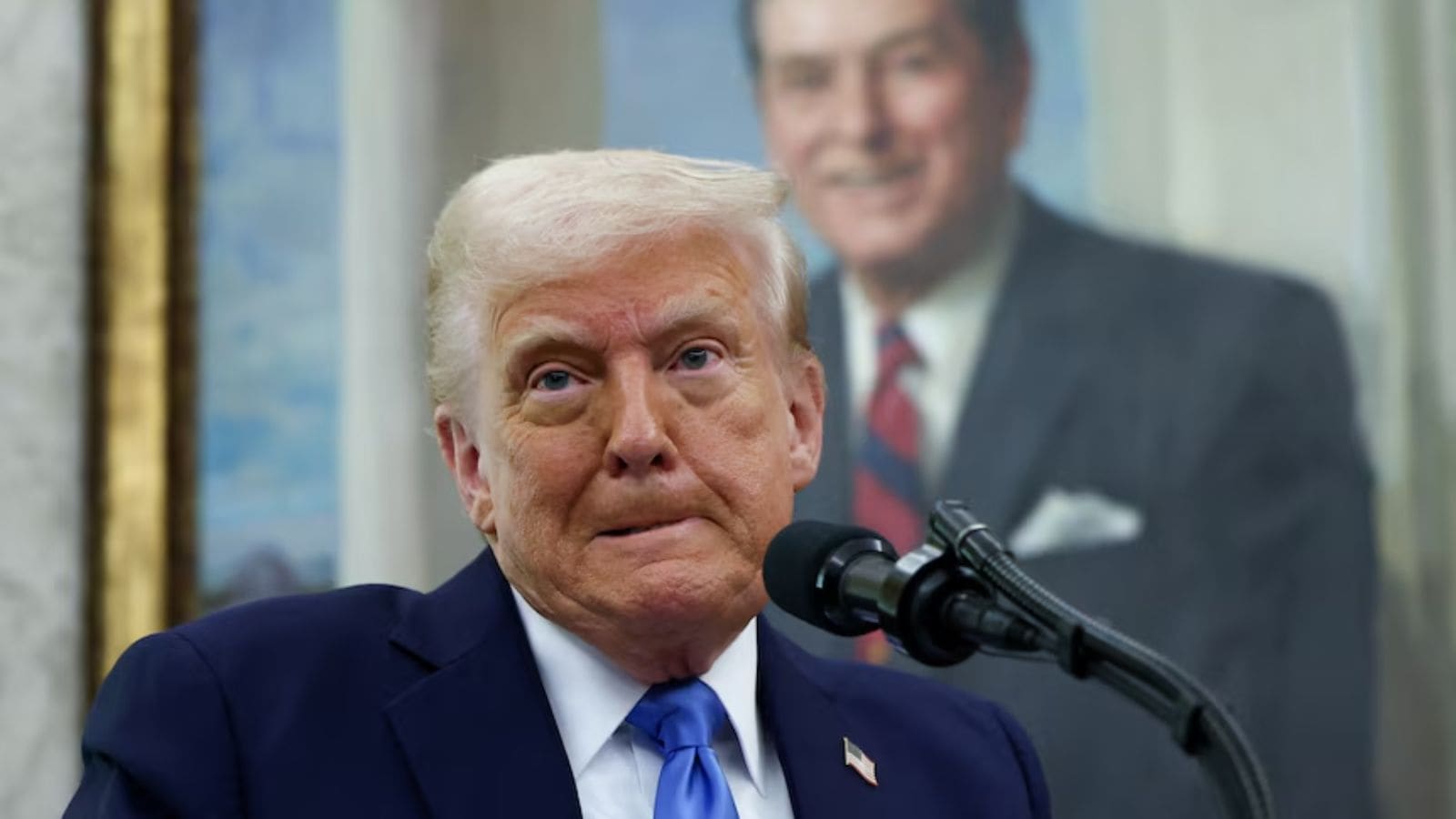 US economy hit by import surge, shrinks in Trump’s first 100 days