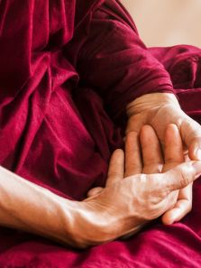 8 Benefits of Meditating in the Morning