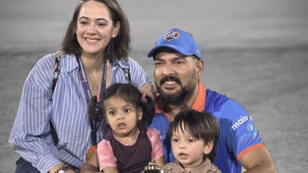 Yuvraj Singh and family