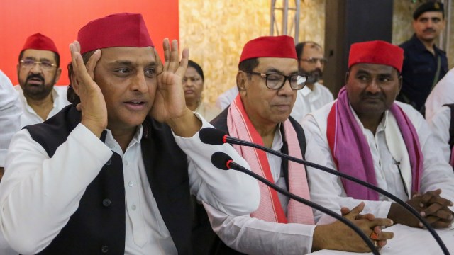 Akhilesh Yadav addresses media