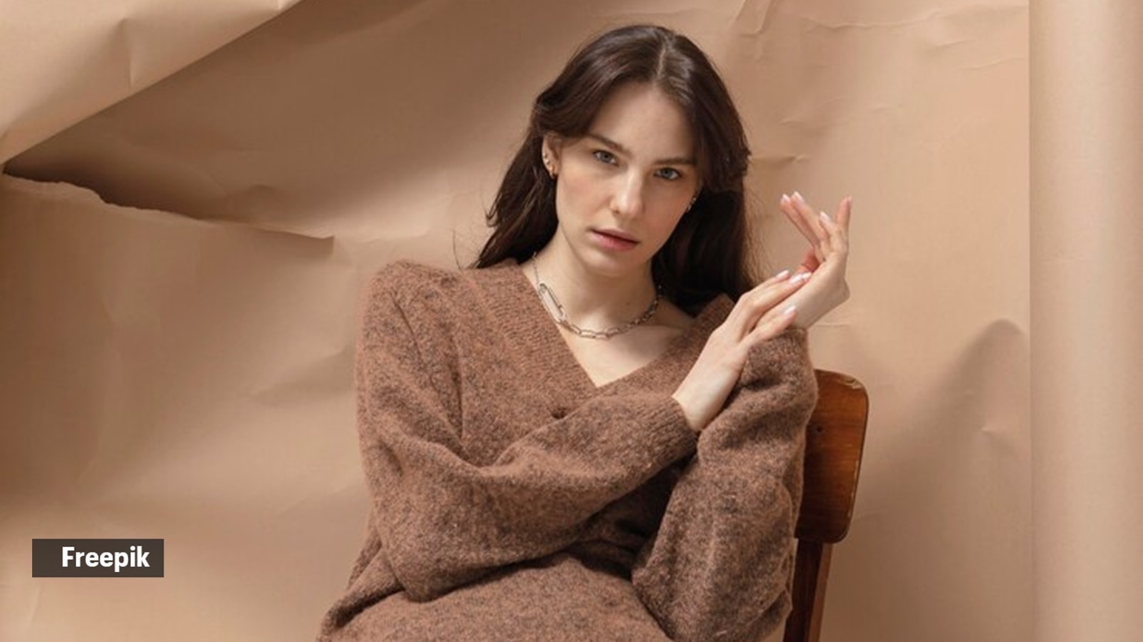 beige