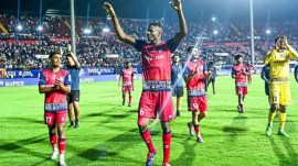 Jamshedpur FC players after their 2-1 win over Mohun Bagan Super Giants in ISL 2024-25 first leg semi-final. (ISL)