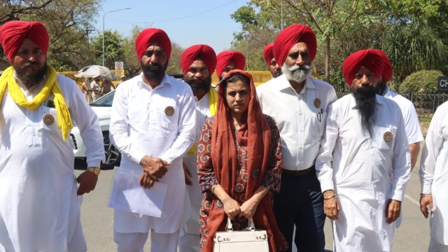 ਕਰਨਲ ਬਾਠ ਮਾਮਲੇ ‘ਚ ਅਦਾਲਤ ਦੇ ਸਖ਼ਤ ਸੁਆਲ ਕਰਨਲ ਬਾਠ ਮਾਮਲੇ ‘ਚ ਅਦਾਲਤ ਦੇ ਸਖ਼ਤ ਸੁਆਲ