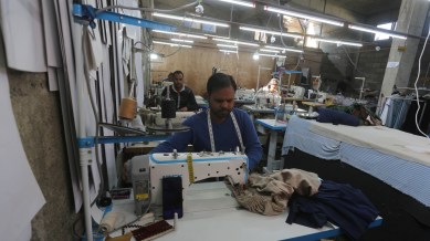 factory output growth fy 25