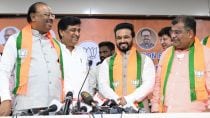 Maharashtra: Former cricketer Kedar Jadhav joins BJP