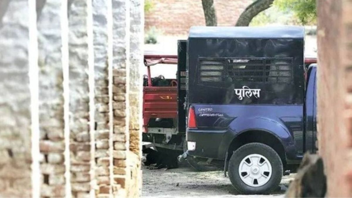 UP police receives 'hoax' threat message about bombs at Vapi textile units, 1 arrested | Ahmedabad News - The Indian Express UP police receives 'hoax' threat message about bombs at Vapi textile units, 1 arrested | Ahmedabad News - The Indian Express