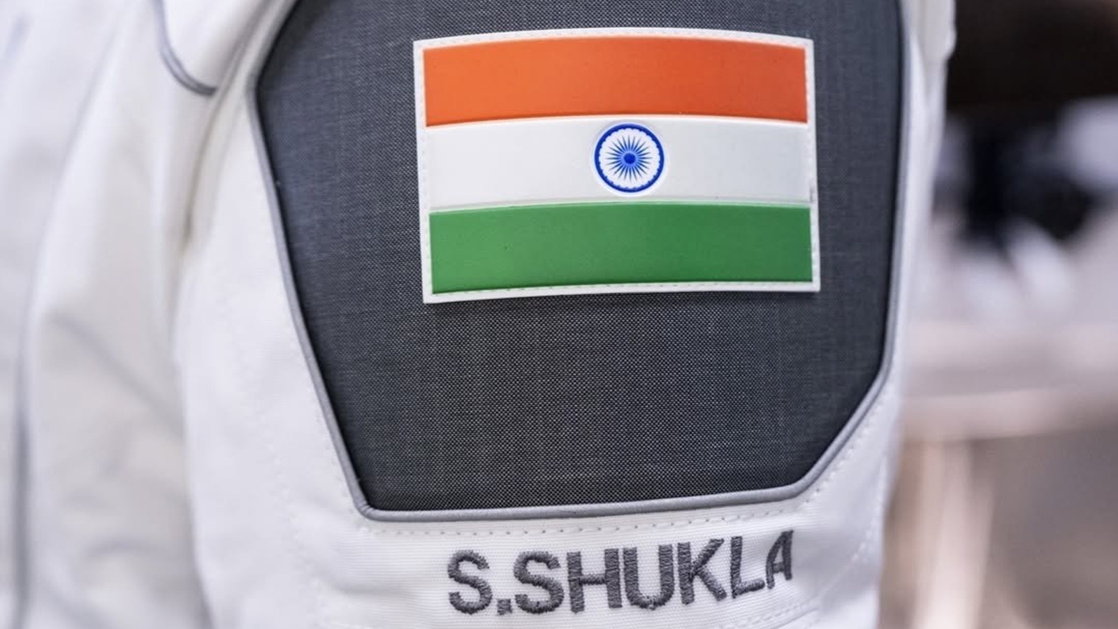 shubhanshu shukla space