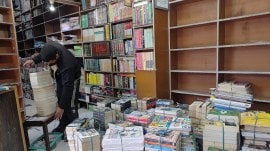 Bestseller Srinagar closure, Bestseller bookshop srinagar, Kashmir bookstore shutdown, Sonaullah Chiloo legacy, e-commerce impact on book shop, Lal Chowk, Books by Kilos initiative, Kashmir literary heritage, Indian express