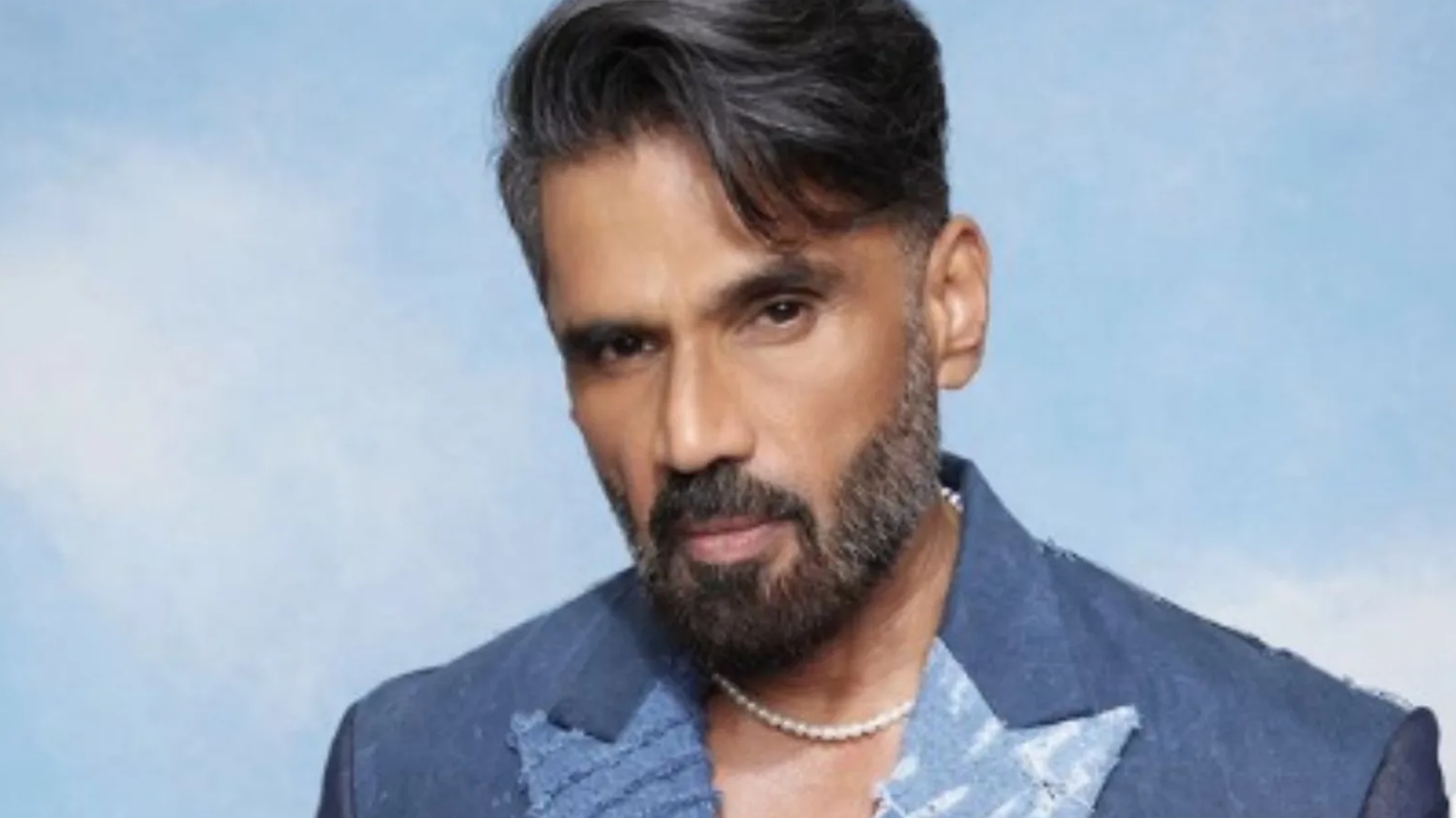 Suniel Shetty pens emotional note after becoming a grandfather; what true happiness really means | Feelings News - The Indian Express