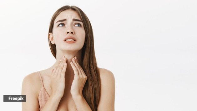 ear throat connection