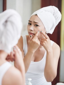 Avoid popping pimples in this facial ‘Danger Zone’