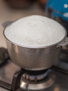 Why boil milk? Traditional habits vs modern safety