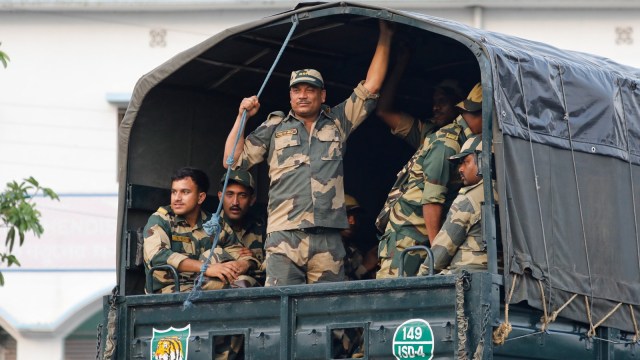 West Bengal shares international borders with three countries: Bangladesh to the east, Nepal to the northwest, and Bhutan to the north