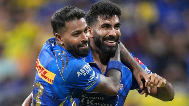 MI skipper Hardik Pandya with Jasprit Bumrah. (Sportzpics for IPL)