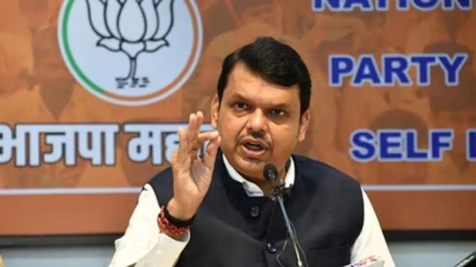 Fadnavis, Maharashtra, Local election,