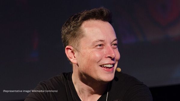 Elon Musk's own AI chatbot, Grok, was prompted to verify the claims and refuted them (Image source: Wikimedia Commons)