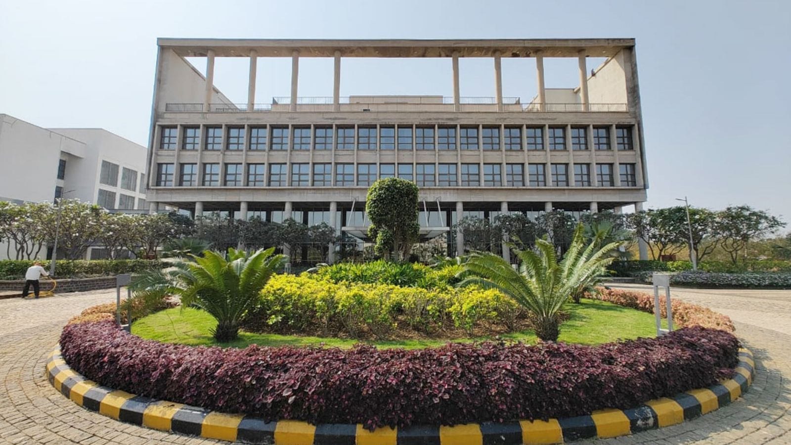 IIM Raipur, Chhattisgarh Government launch fully-funded MBA in Public Policy and Governance