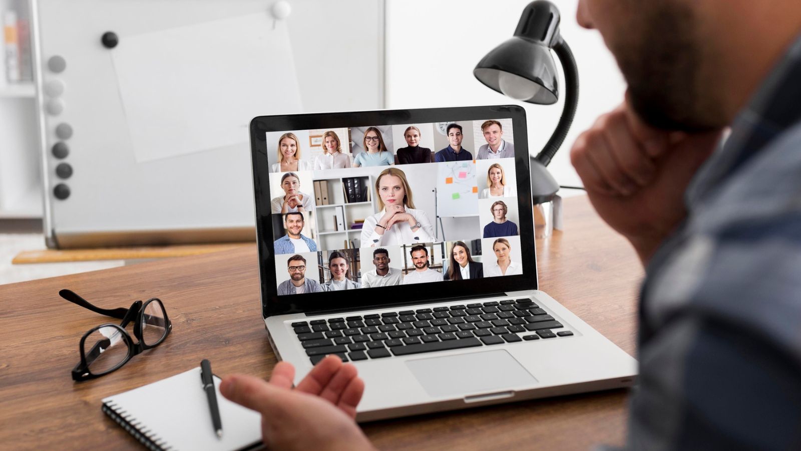 Is using AI for job interviews cheating? Here’s what Amazon, Dell, Uber employees say