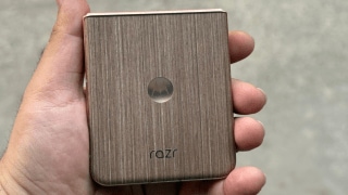 The razr 60 Ultra is available in wooden and leather like finish.