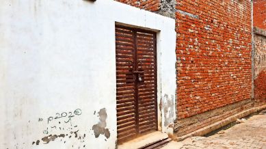 police crackdown after cop shot dead, cop shot dead, cop shot dead in Ghaziabad, Ghaziabad, delhi news, India news, Indian express, current affairs