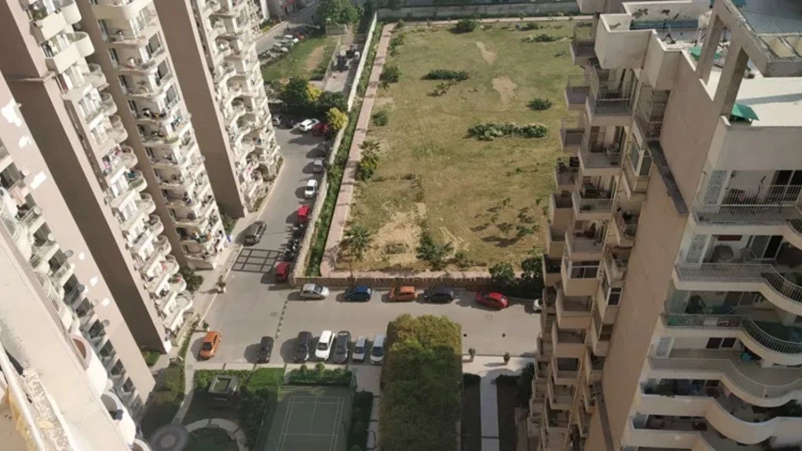 Noida bans flowerpots on balcony parapets in housing societies