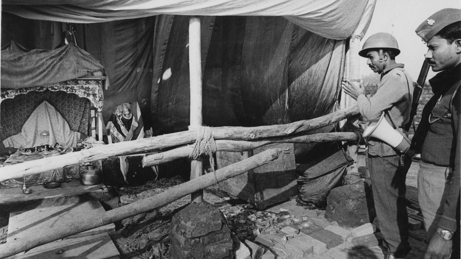 Ayodhya temple trust to preserve Ram Lalla’s makeshift tent & throne as memorials
