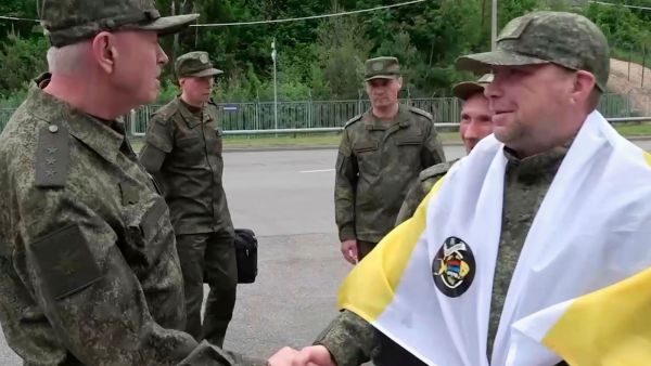 Russia Ukraine Prisoners