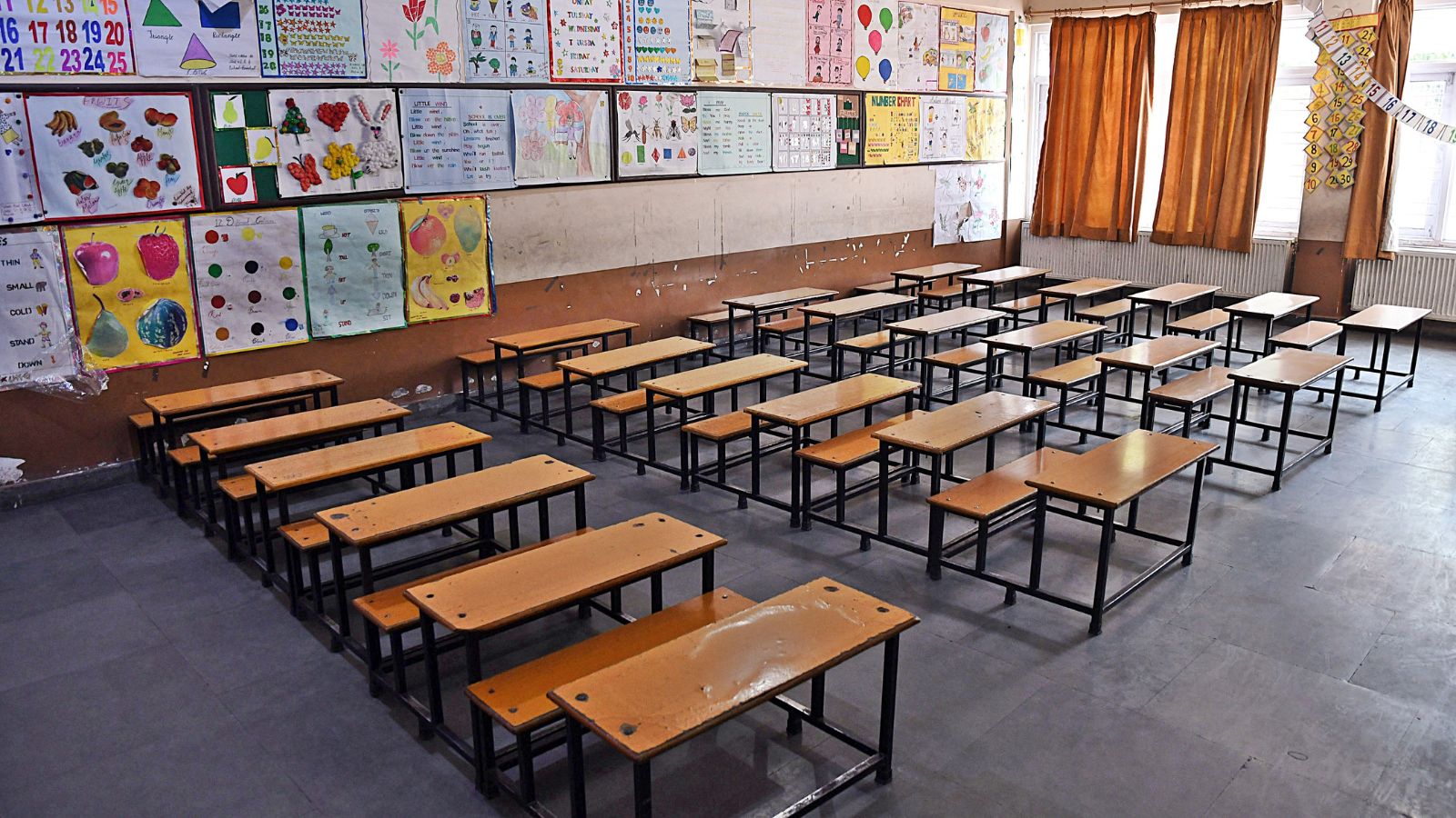Schools Colleges Closed Live Updates: Delhi schools go online on May 9