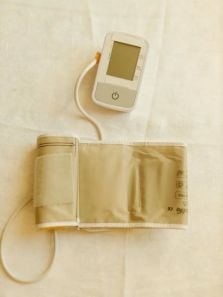 7 High Blood Pressure warning signs that appear during summers