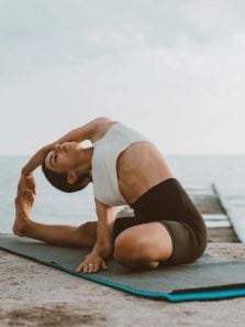 10 Best Fat Burning Exercises To Do At Home