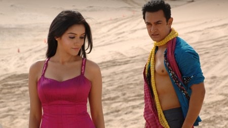 Aamir Khan believes fitness is 50% diet, 25% workout, and 25% rest. Experts explain how to balance food and fitness for sustainable results and long-term health.