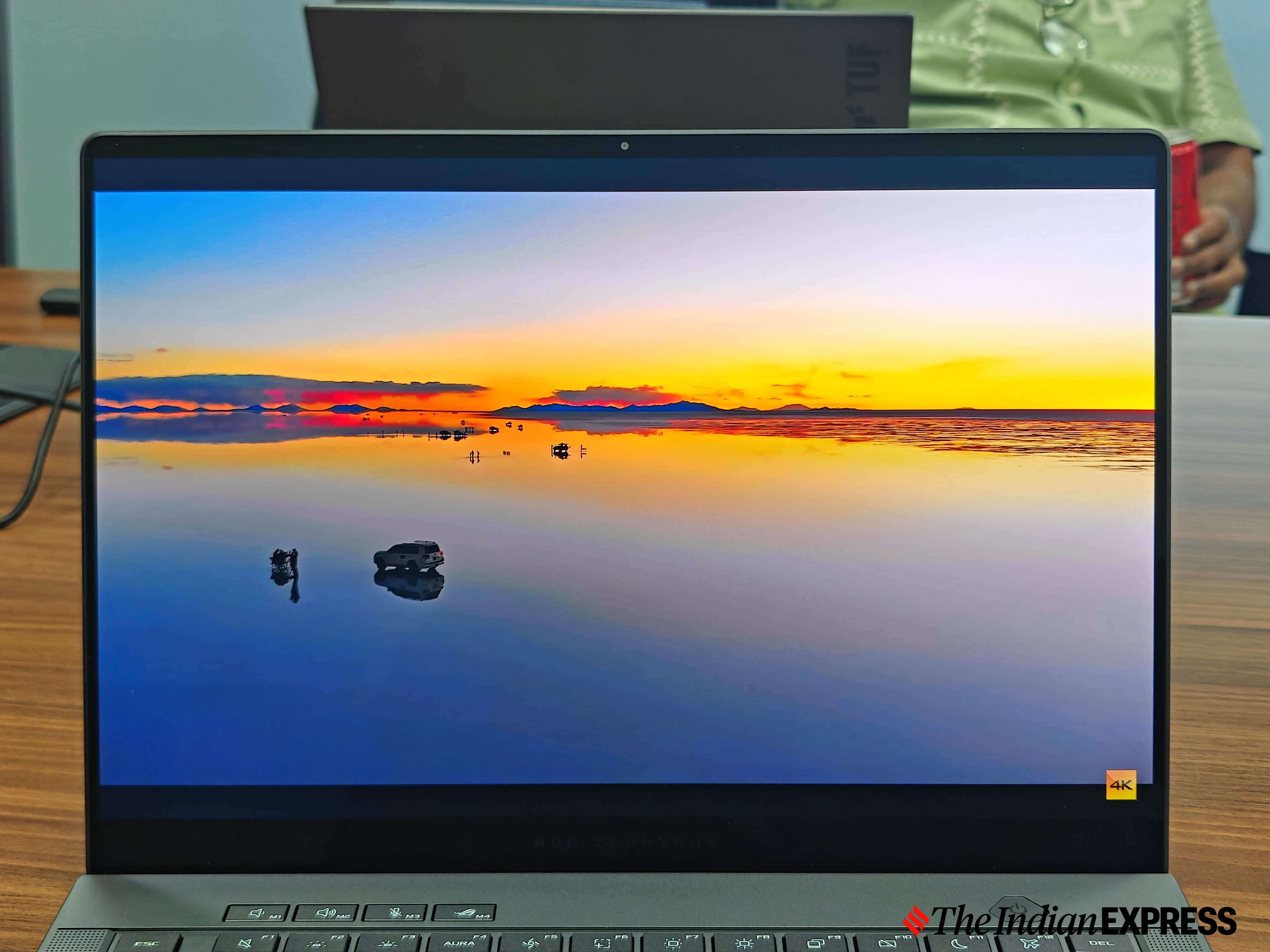 Asus Zephyrus G15 2025.