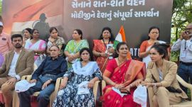 pm modi geets col sofiya qureshi's family