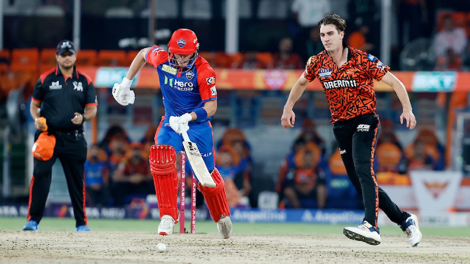 IPL Points Table 2025, Orange & Purple Cap in IPL 2025 After SRH vs DC  Match: Hyderabad rain knocks Sunrisers out of Playoffs, Delhi's winless  streak continues-VYGR