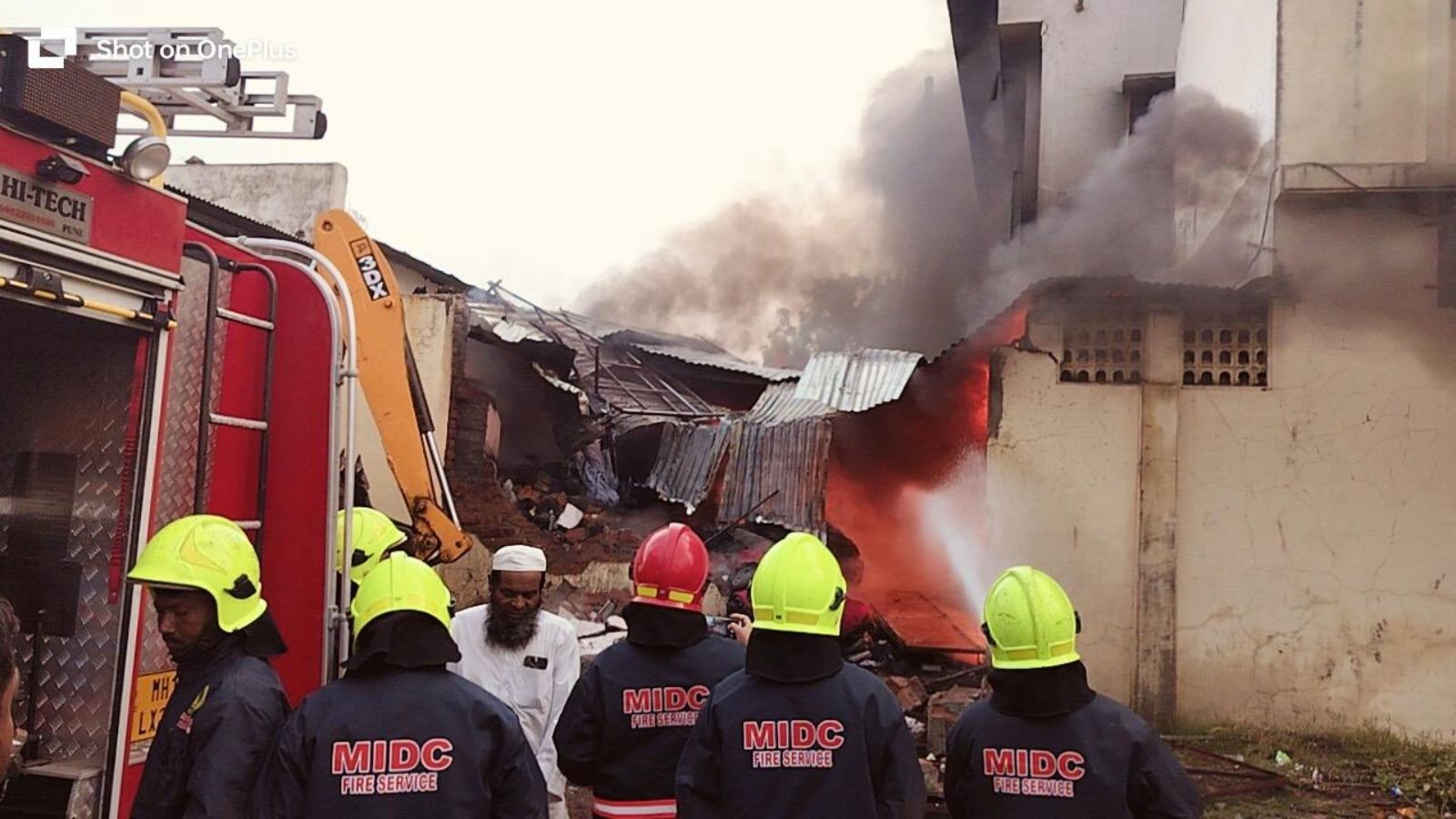 factory fire solapur