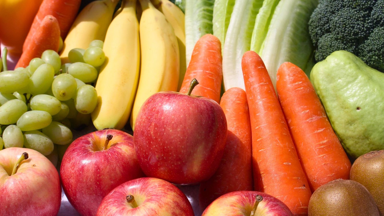 Retail inflation rate eases to near six-year low of 3.16% in April | Business News