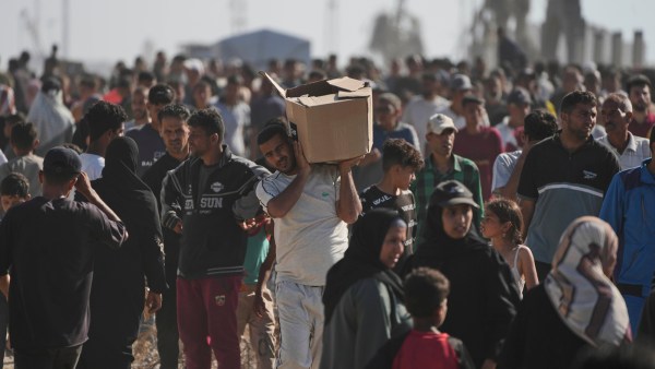 Chaos at US-Backed Gaza Aid Site as Thousands Overrun Distribution Center 2 Chaos erupts as crowd overruns US-backed aid distribution centre in Gaza amid famine threat