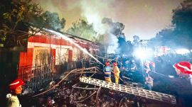 fire, fire at dilli haat, Dilli Haat fire accident, dilli haat fire, delhi fire service, dfs, kapil mishra, delhi fire, indian express
