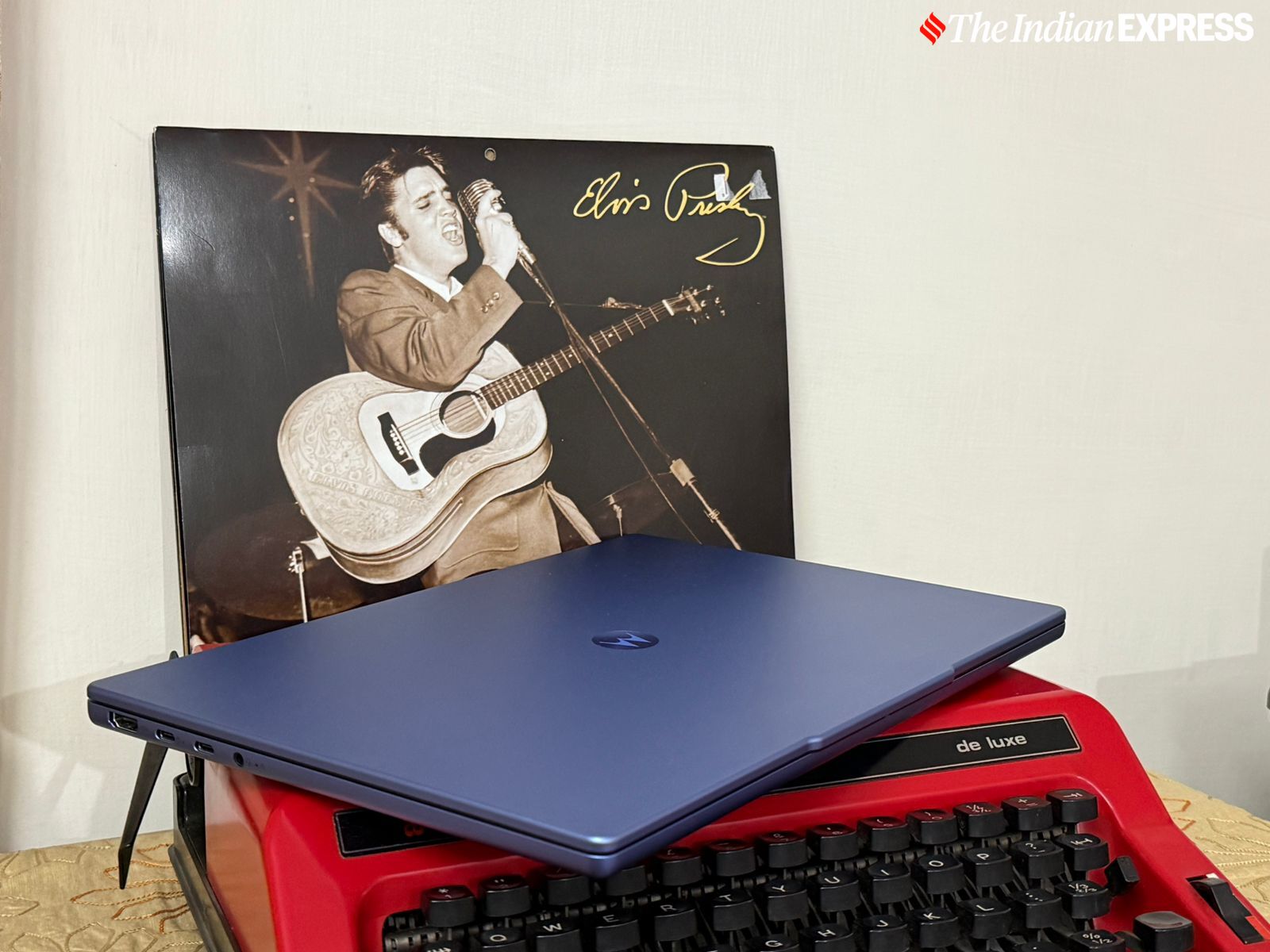 Moto Book 60 review.