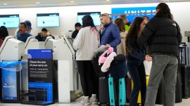 newark airport flight delay, new jersey, air traffic