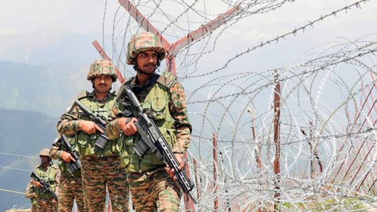 terror Poonch, May 21 (ANI): Army personnel keep vigil as they patrol the area along Line of Control, in Poonch on Tuesday. (ANI Photo)