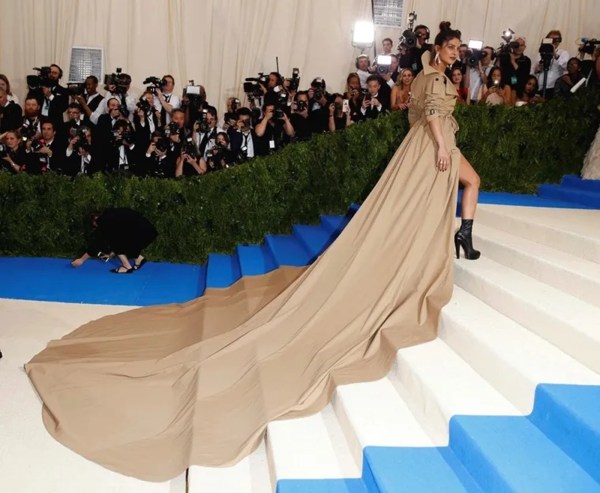 mET GALA 2017, PRIYANKA Chopra