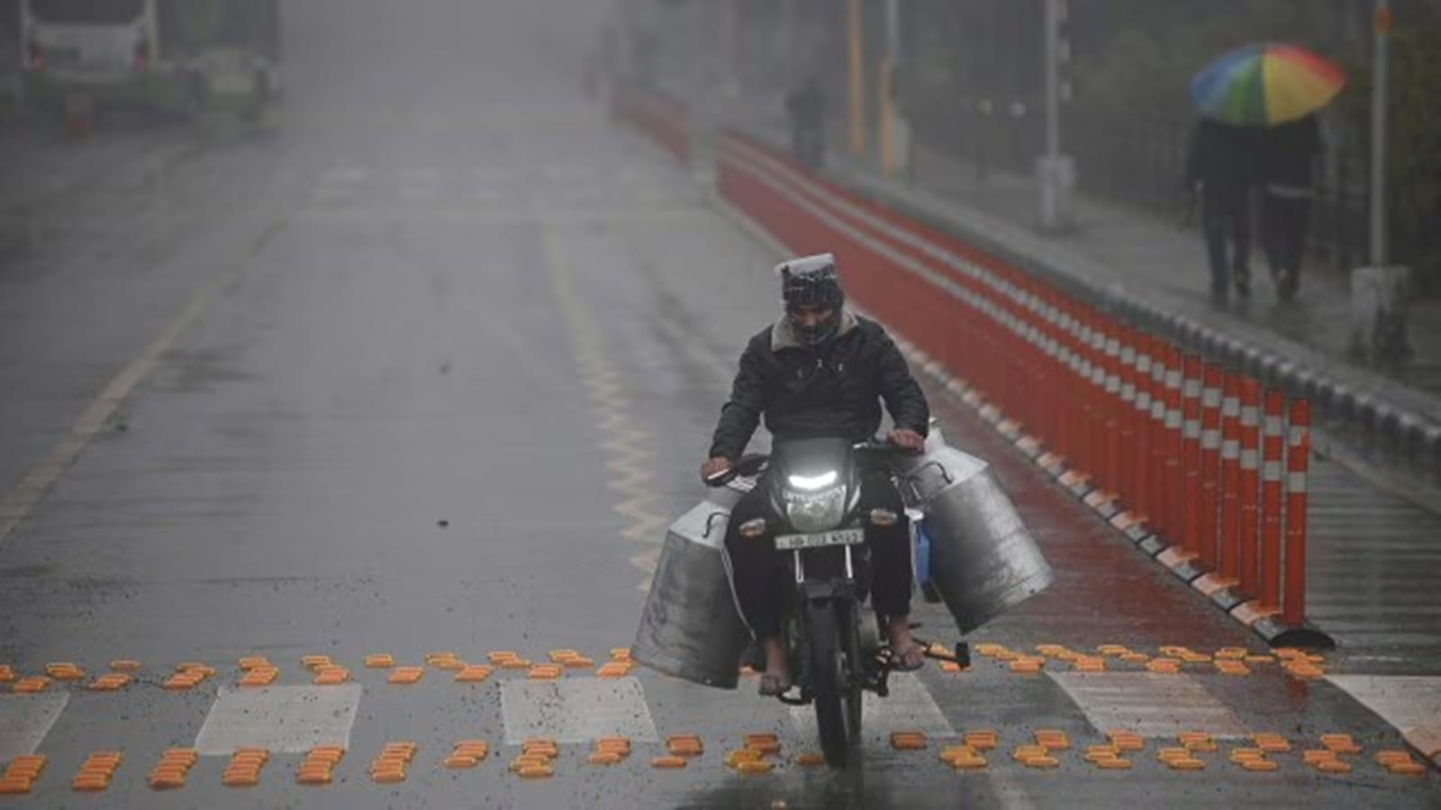 Rain, thunderstorms to bring West Bengal brief respite from heat till May 7: IMD