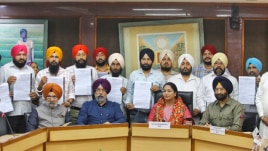 Chief Minister of Delhi Rekha Gupta along with Manjinder Singh Sirsa distributed job offer letters to the surviving family members of the victims of the 1984 anti-Sikh riot at Delhi Secretariat, New Delhi on Tuesday, May 26, 2025.Express photo by Abhinav Saha