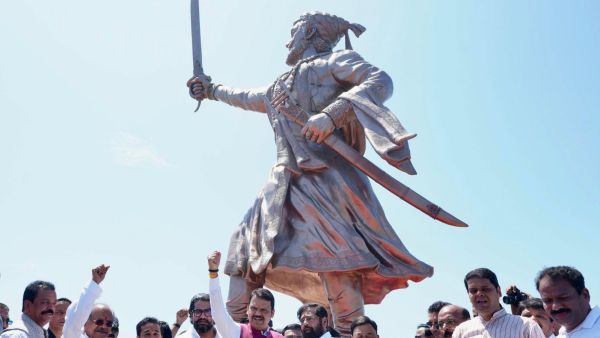 Shivaji statue