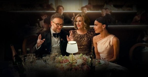 Seth Rogen, Catherine O' Hara, and Zoe Kravitz in The Studio.