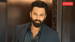 Vipin Kumar, who claims to have worked with Unni Mukundan for six years, alleged that the actor came to his apartment complex and assaulted him in the parking lot.