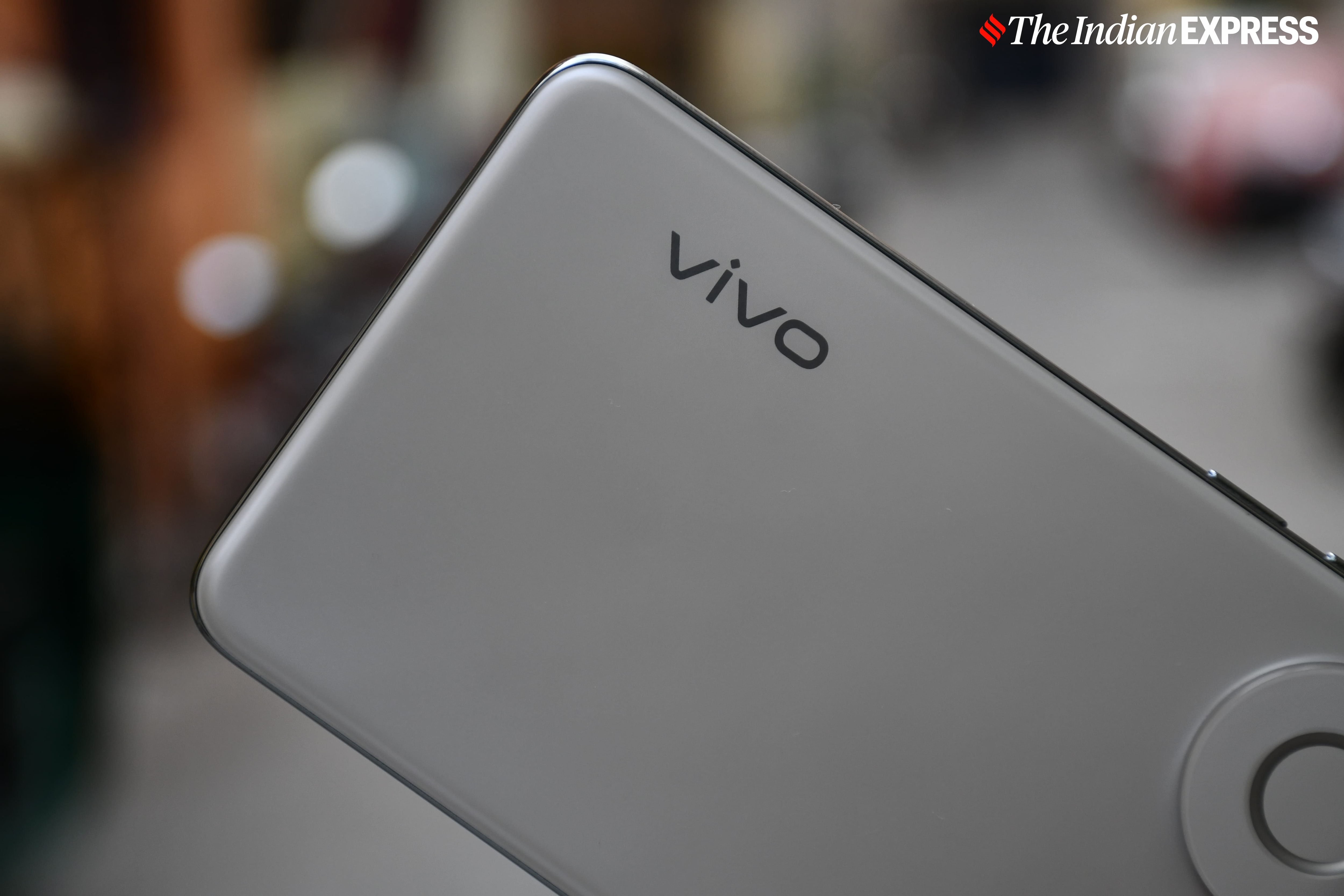 vivo V50e review.
